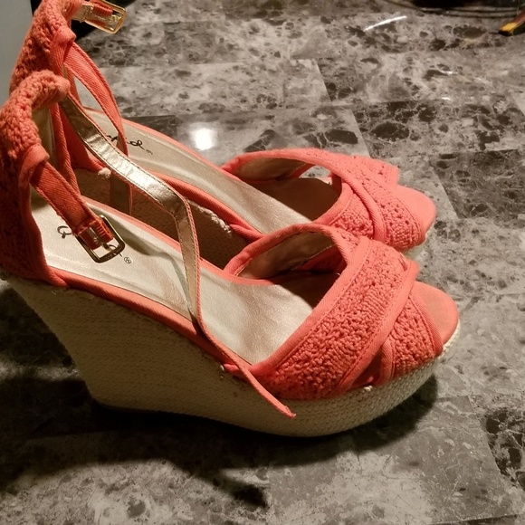 Wedges - Picture 2 of 4